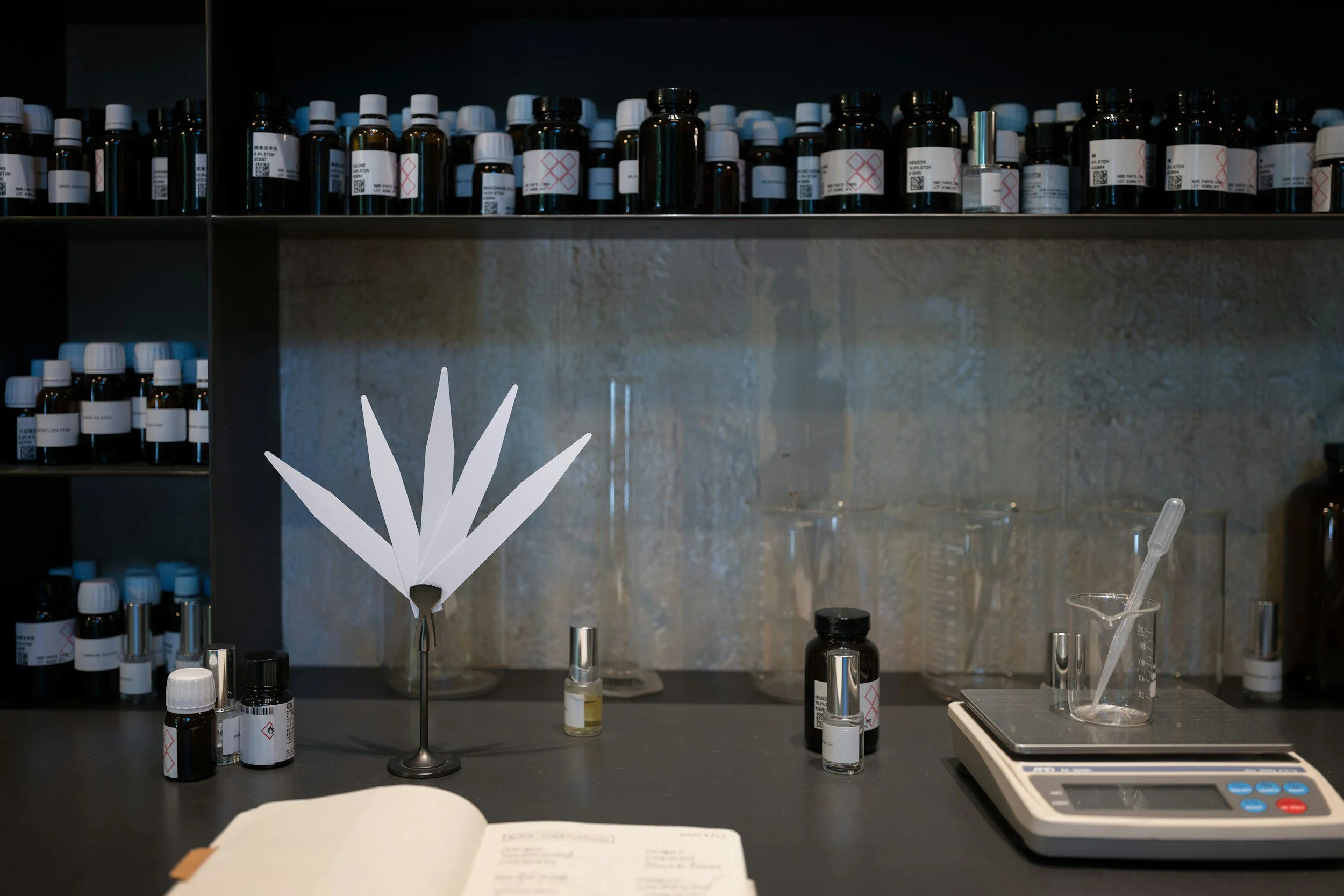 perfumers organ and scent blotters