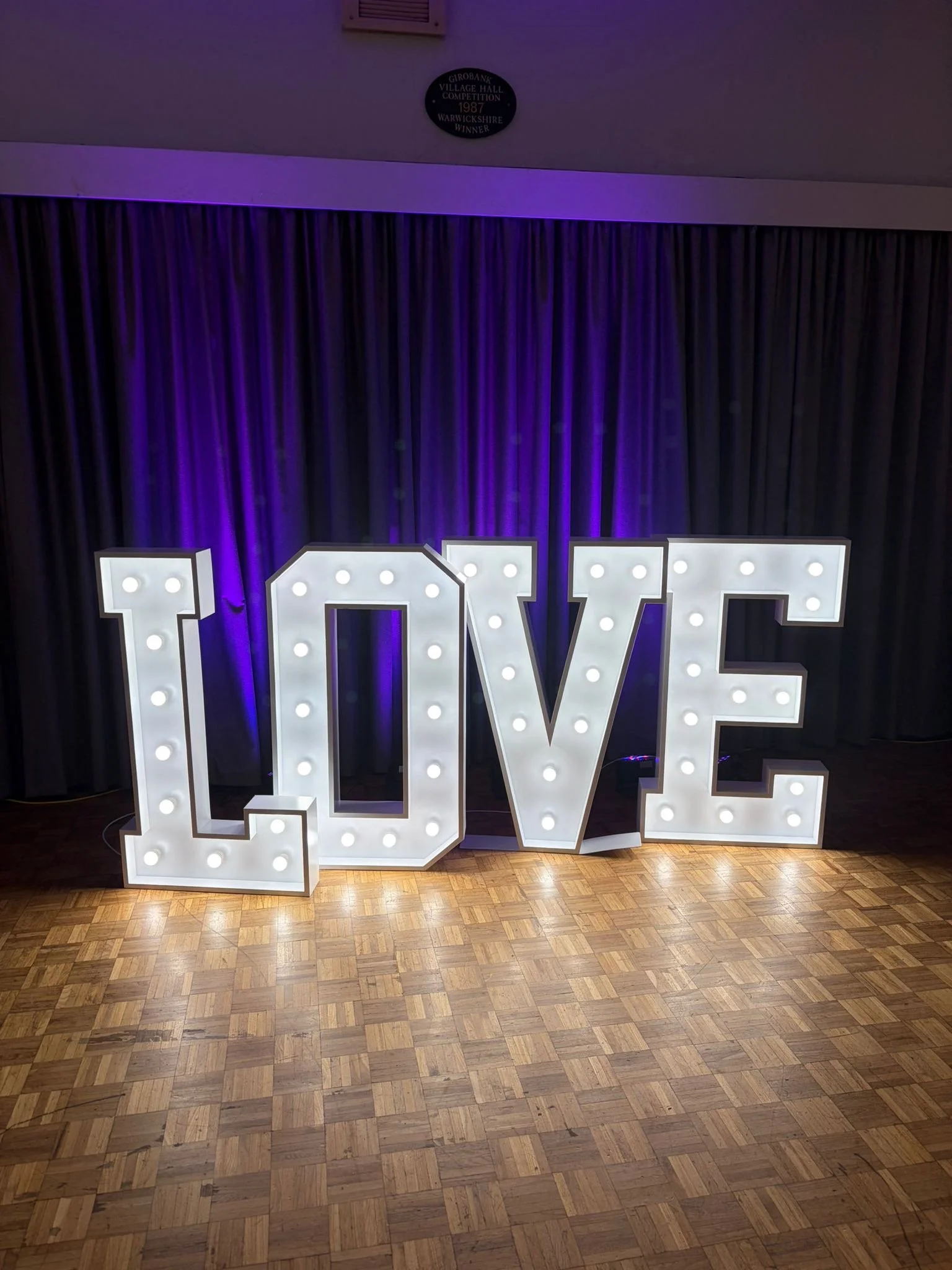 Light up LOVE letters