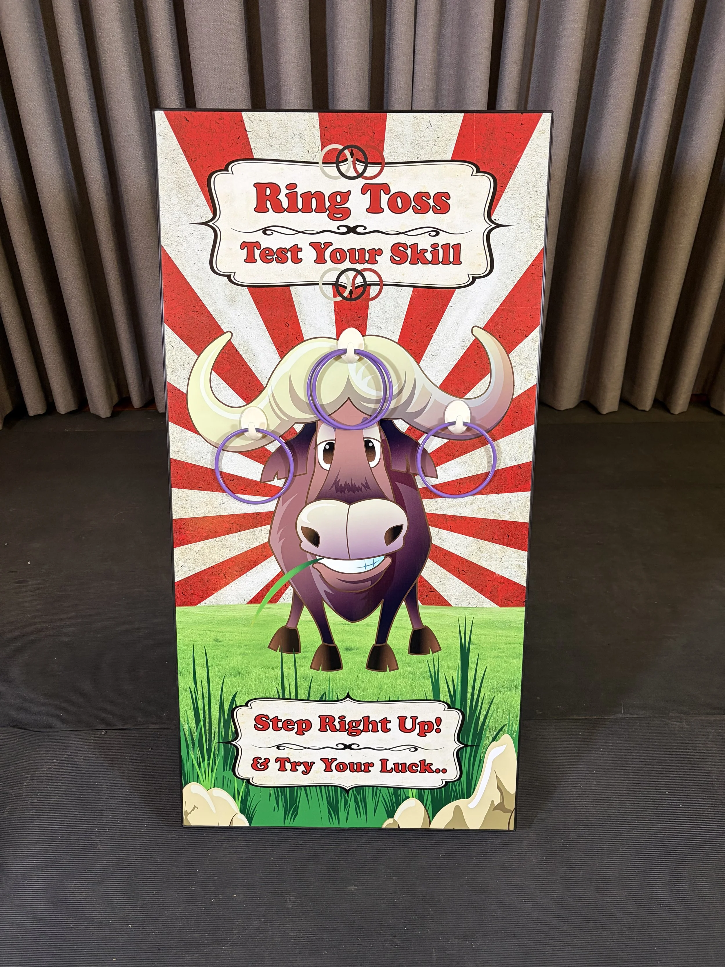 Retro Carnival Games - Bull Ring Toss