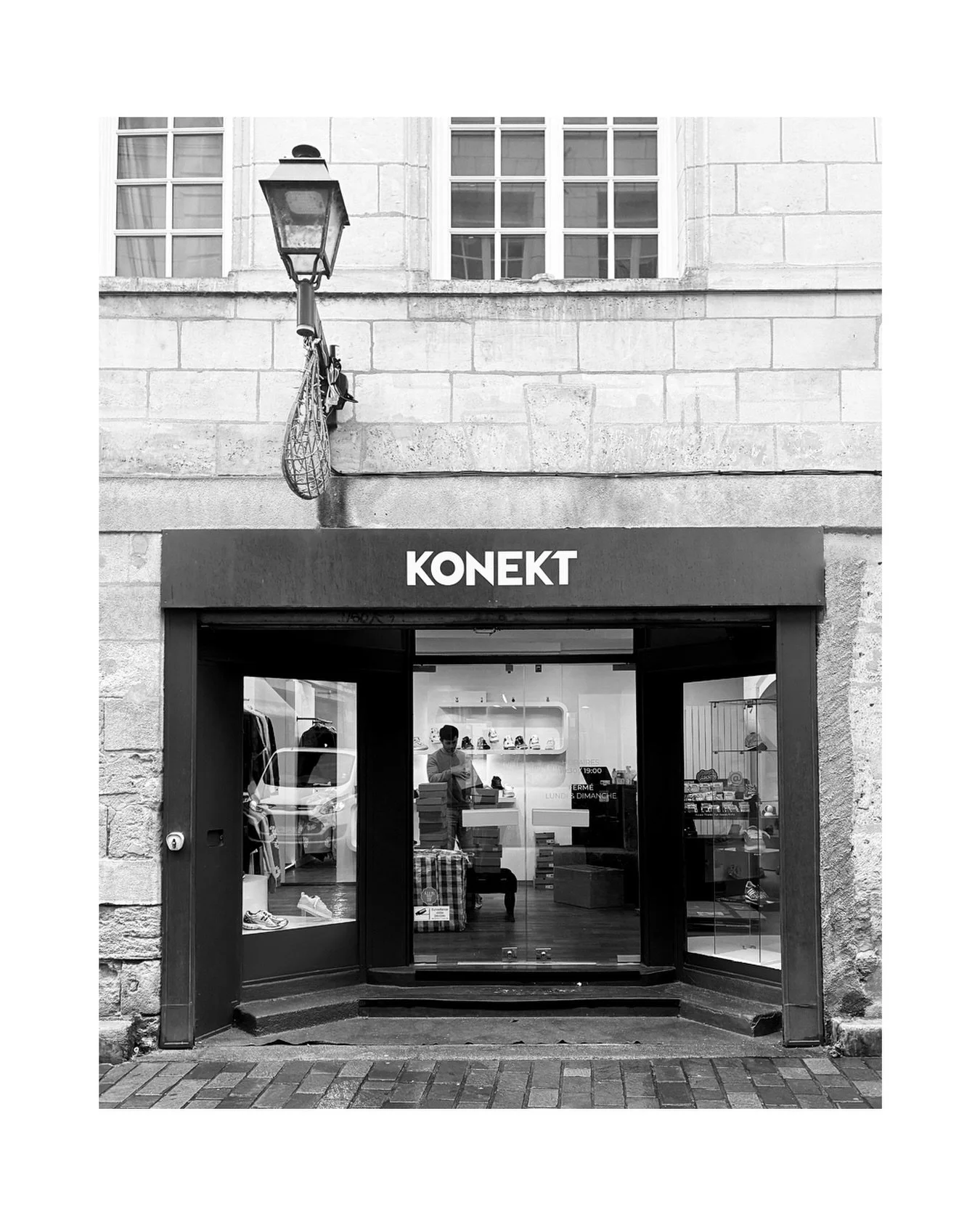 C&rsquo;est avec grand plaisir que nous vous annon&ccedil;ons qu&rsquo;&agrave; partir du 28 F&eacute;vrier 2026, nos articles seront aussi propos&eacute;s en exclusivit&eacute; chez Konekt, notre unique point de vente &agrave; Tours. 🛒

KONEKT
9 ru