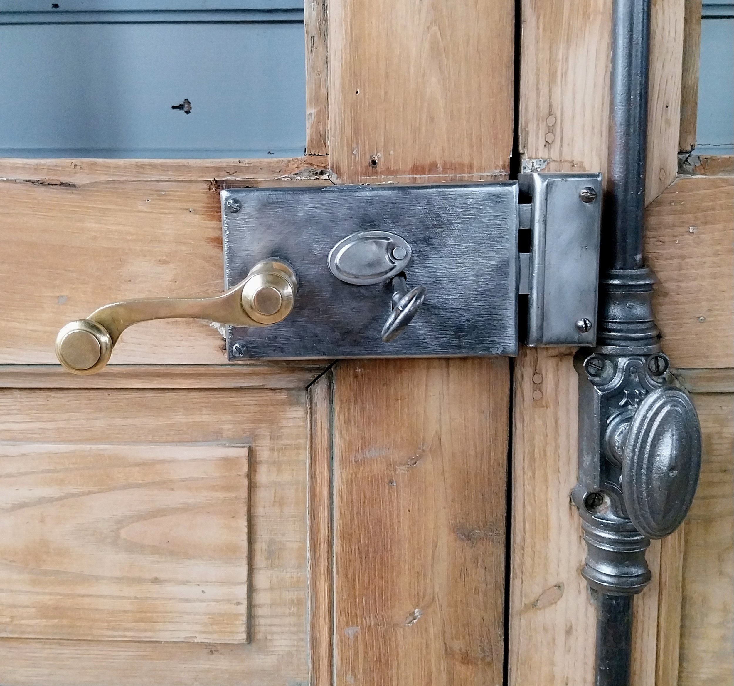 serrure ancienne.jpg