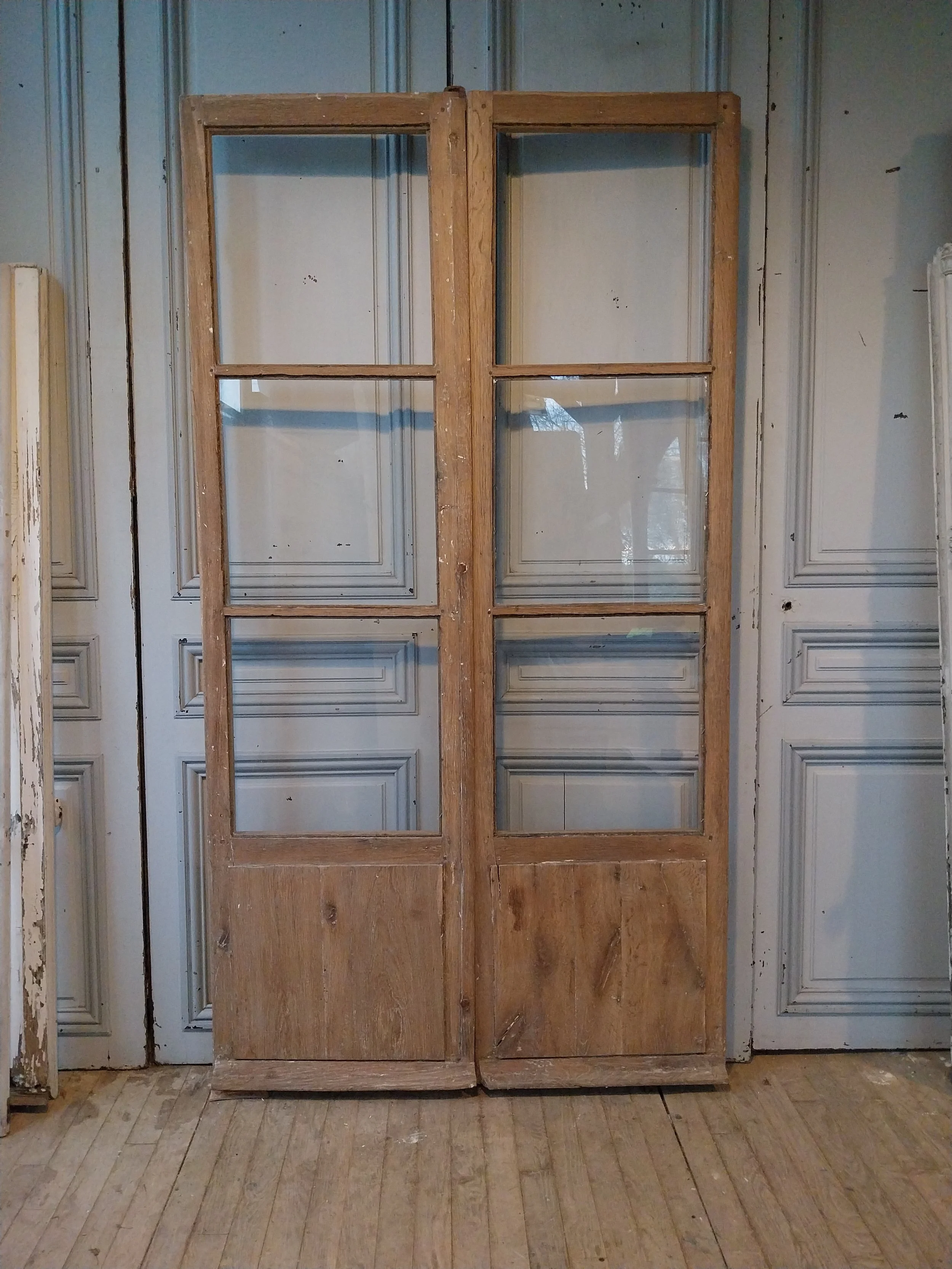 porte pour vitrine.jpg