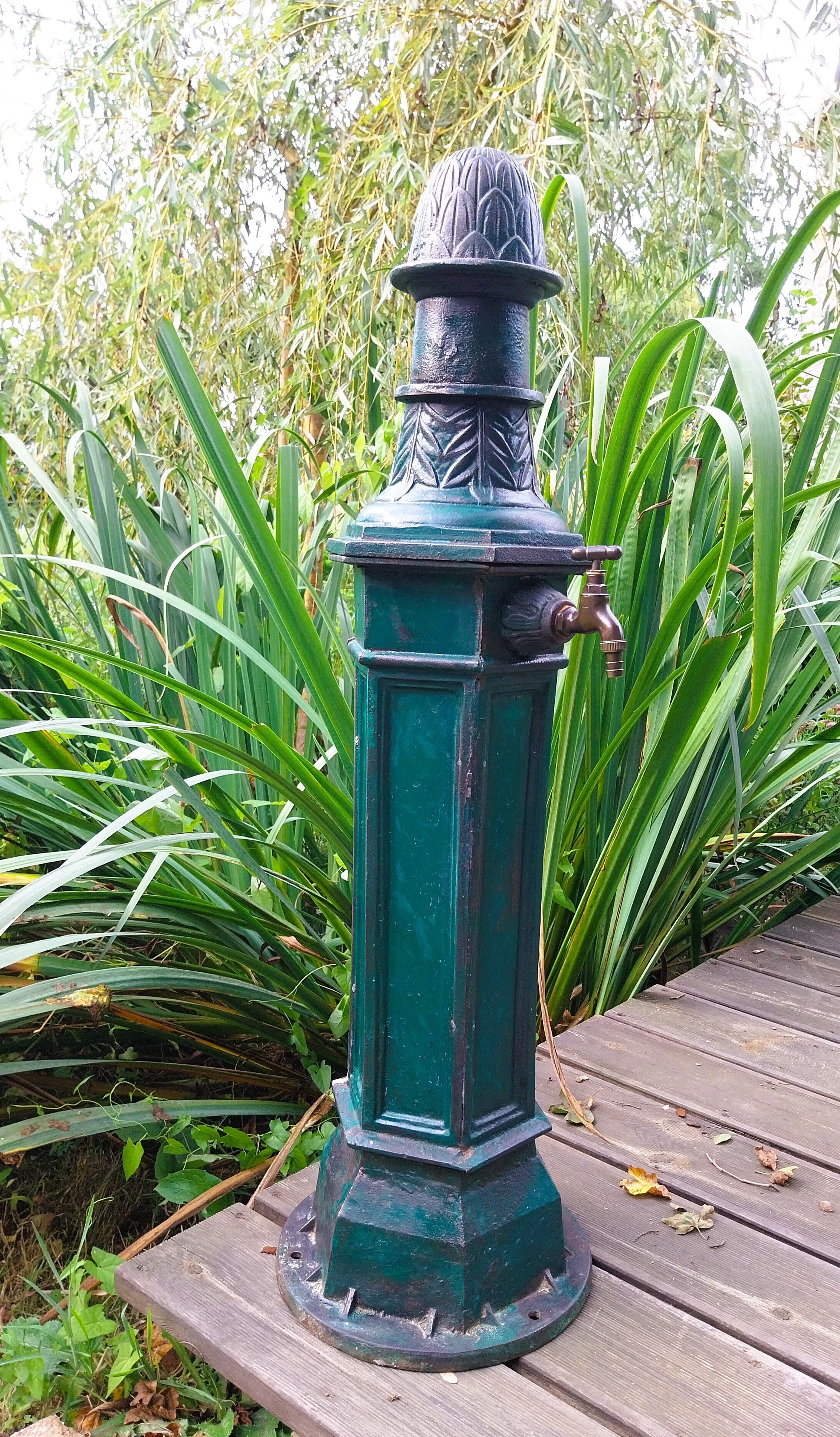 ancienne fontaine.jpg