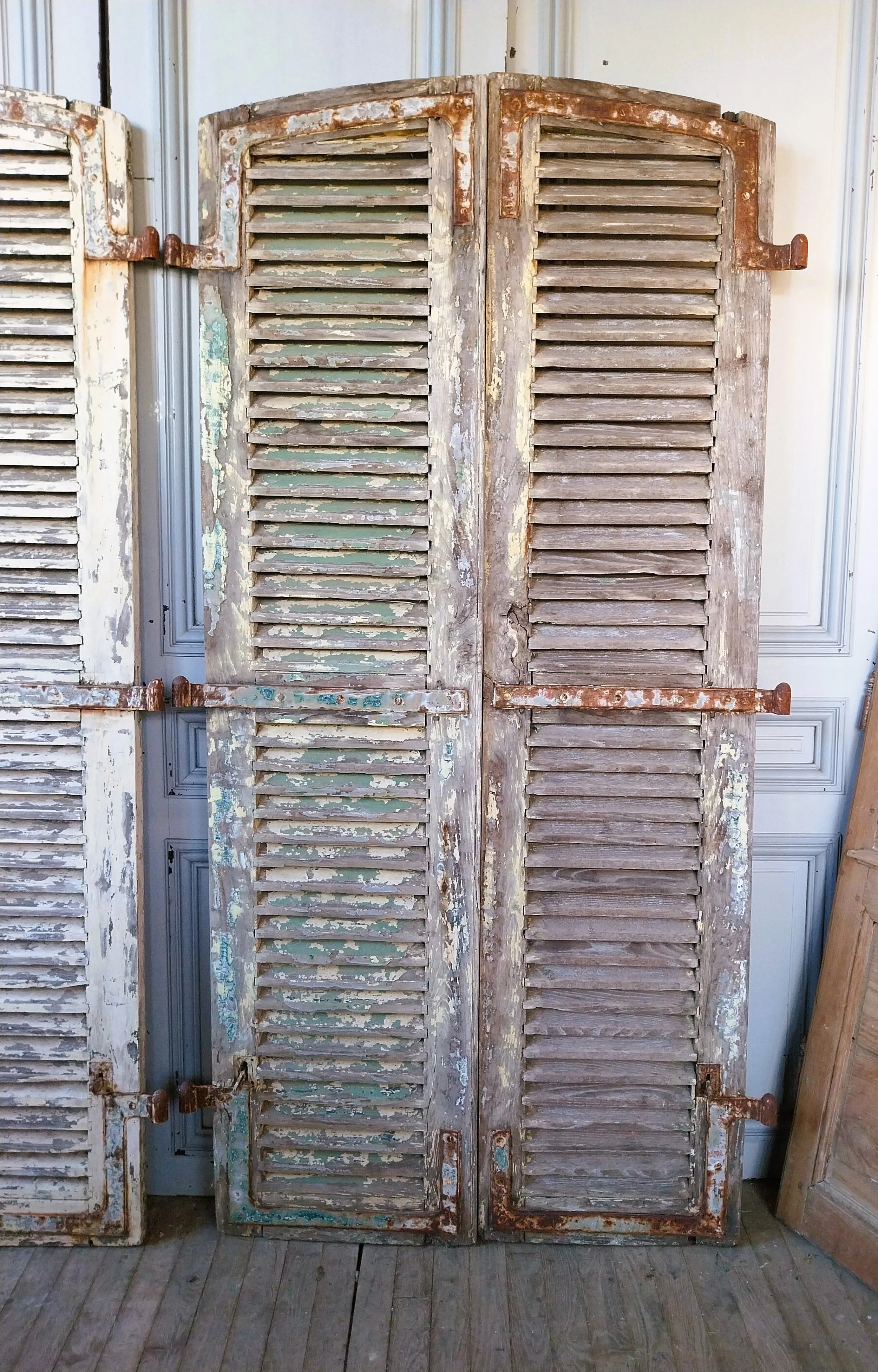 persienne pour placard.jpg