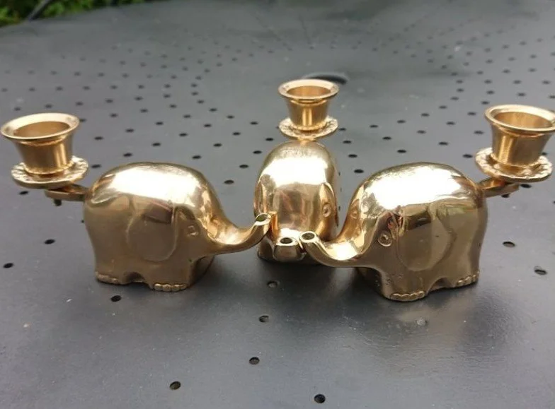 discution d'éléphants.jpg