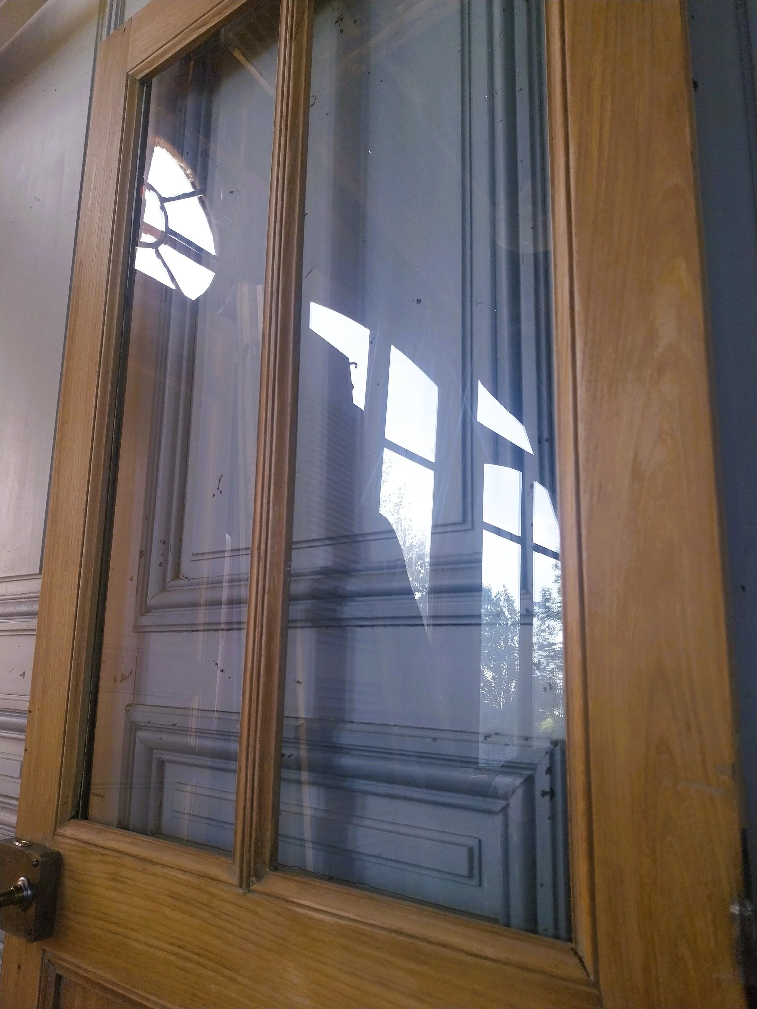 reflet vitres anciennes.jpg