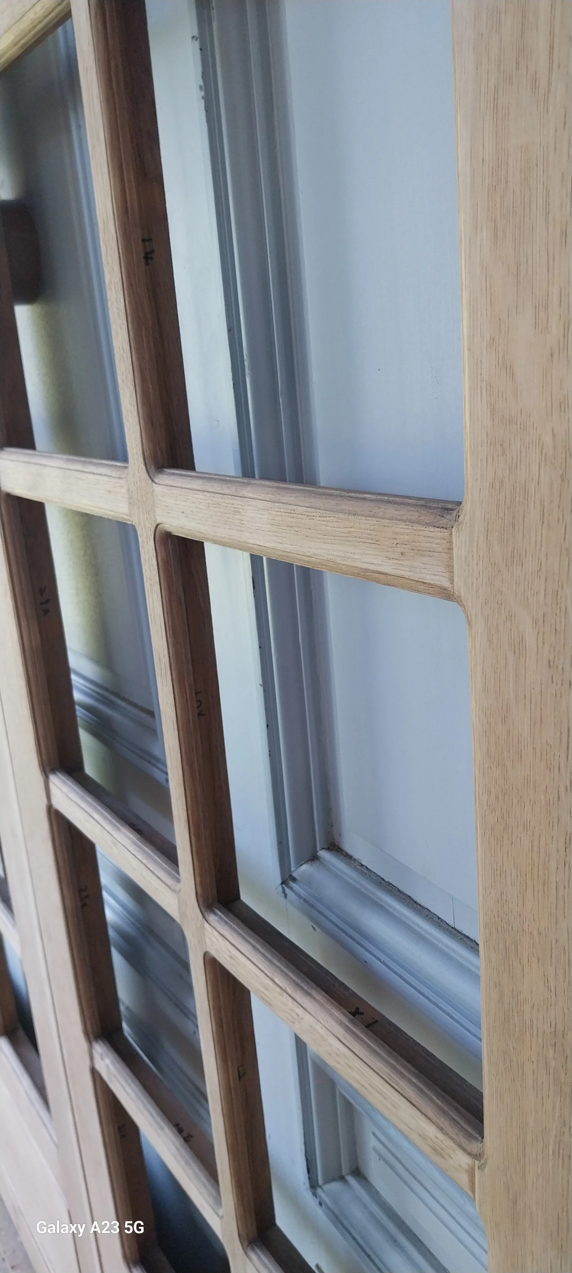 petits bois en chêne.jpg