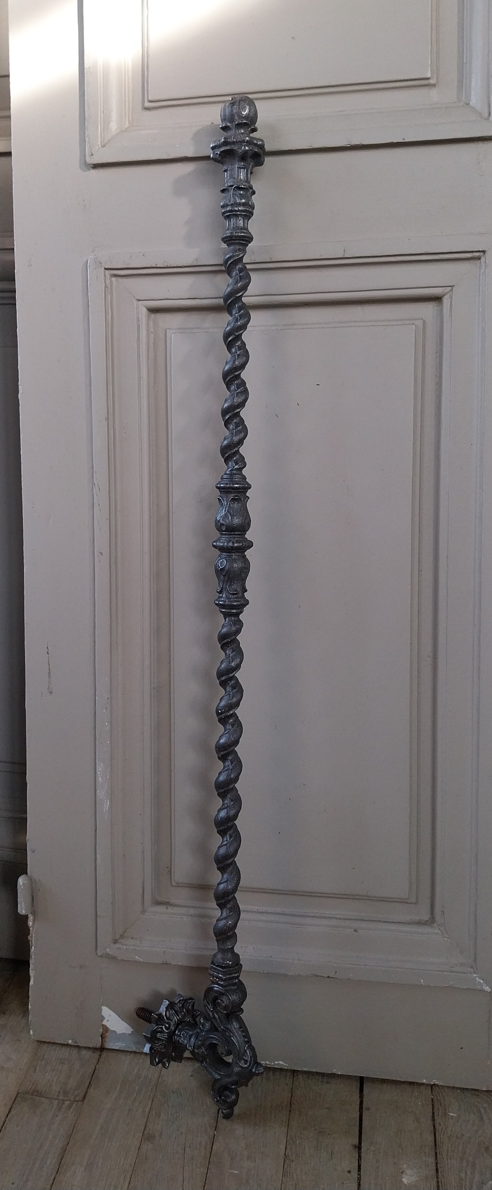 ancien barreau d'escalier.jpg