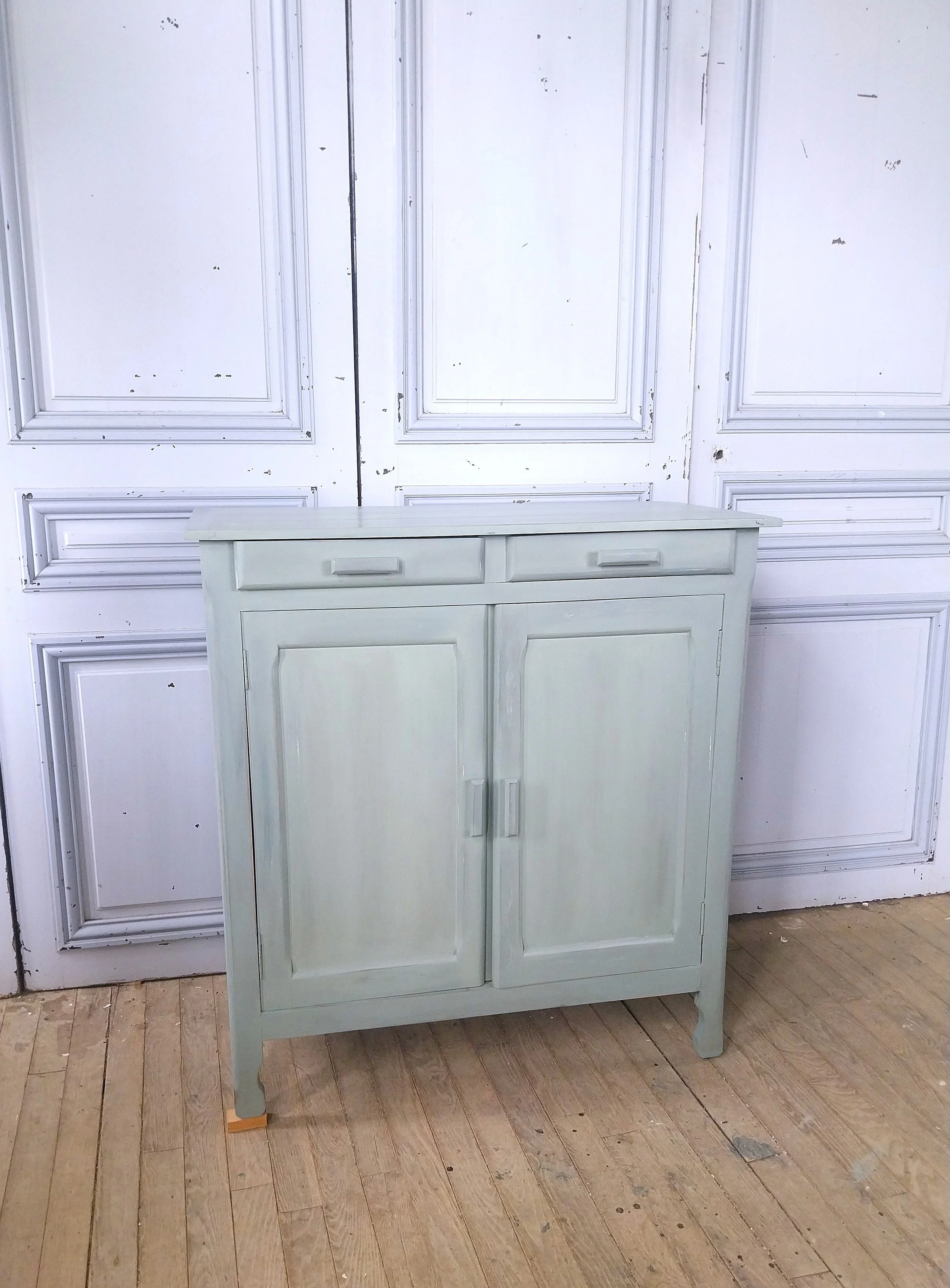 buffet parisien vert.jpg