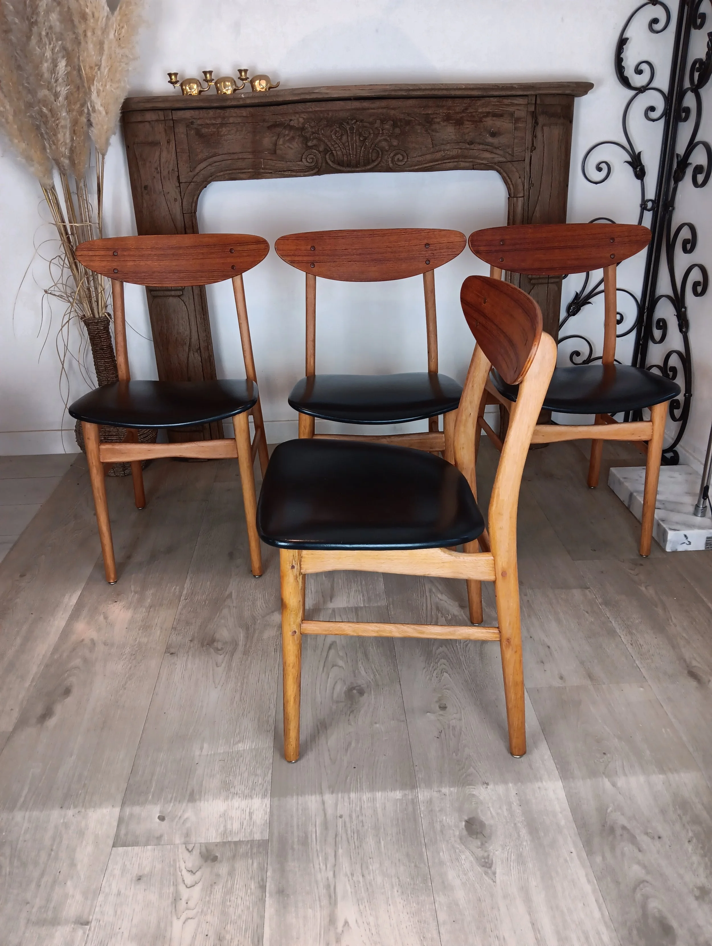 chaise au'tantik.jpg