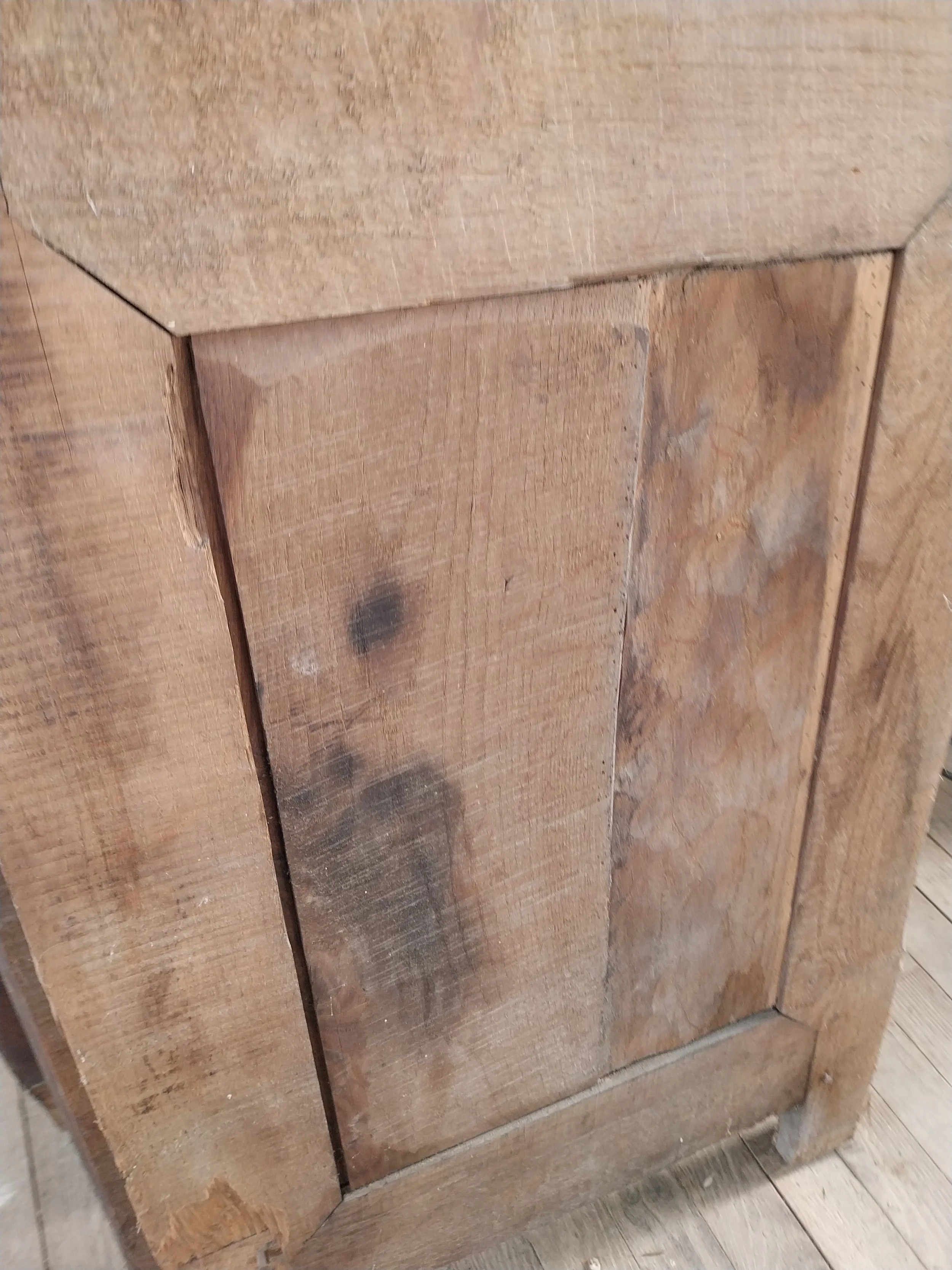 face arrière boiserie.jpg