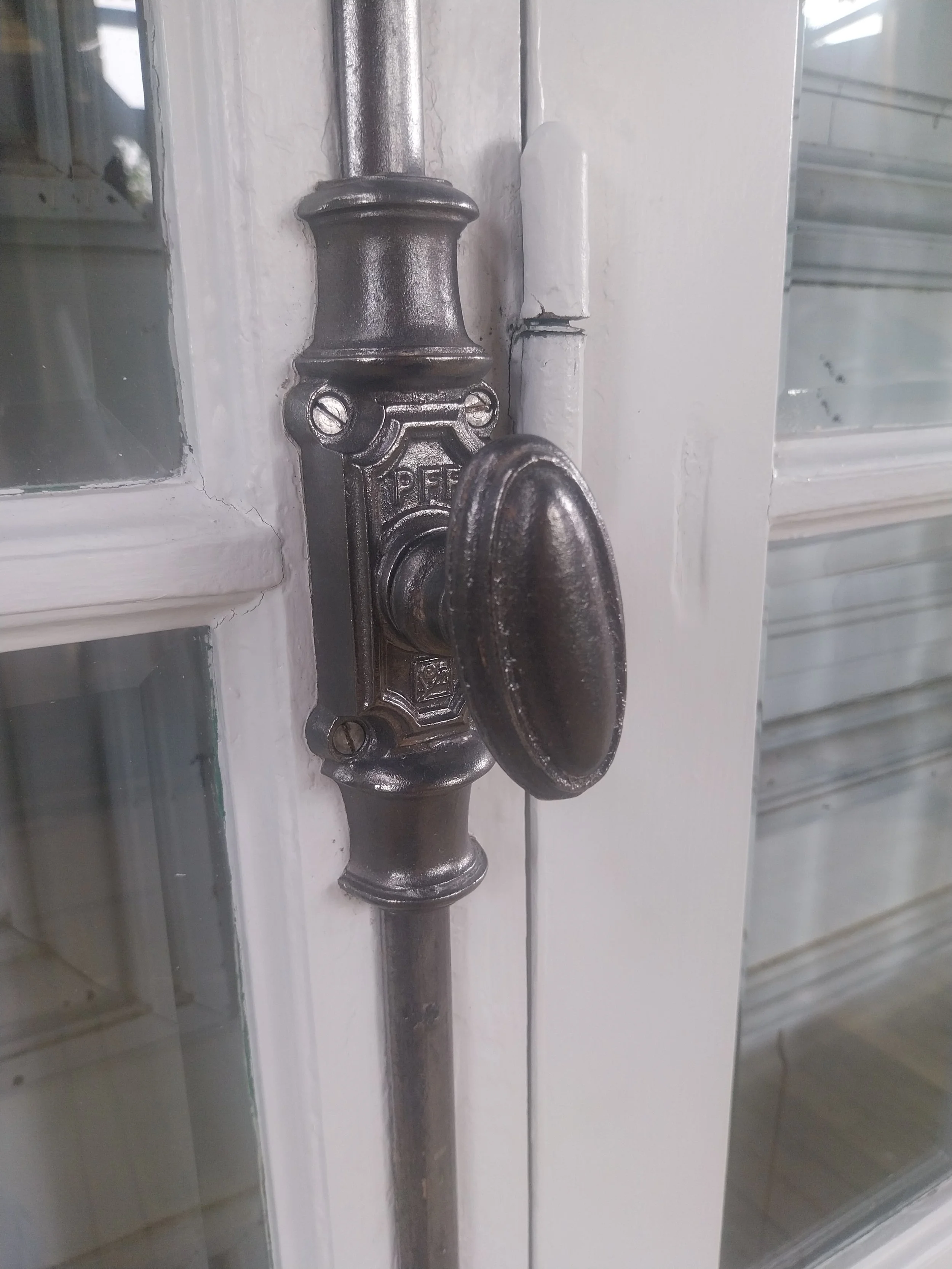 fermoire ancien.jpg