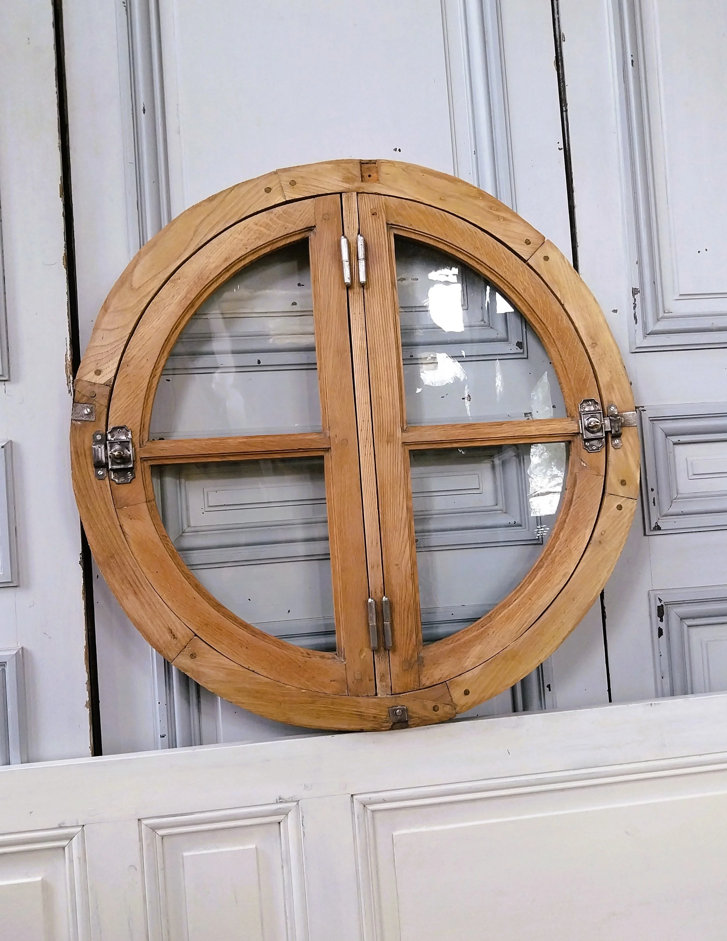 Fenêtre ronde, œil de bœuf XIX -ème en chêne Ouvrant Porte Boiserie