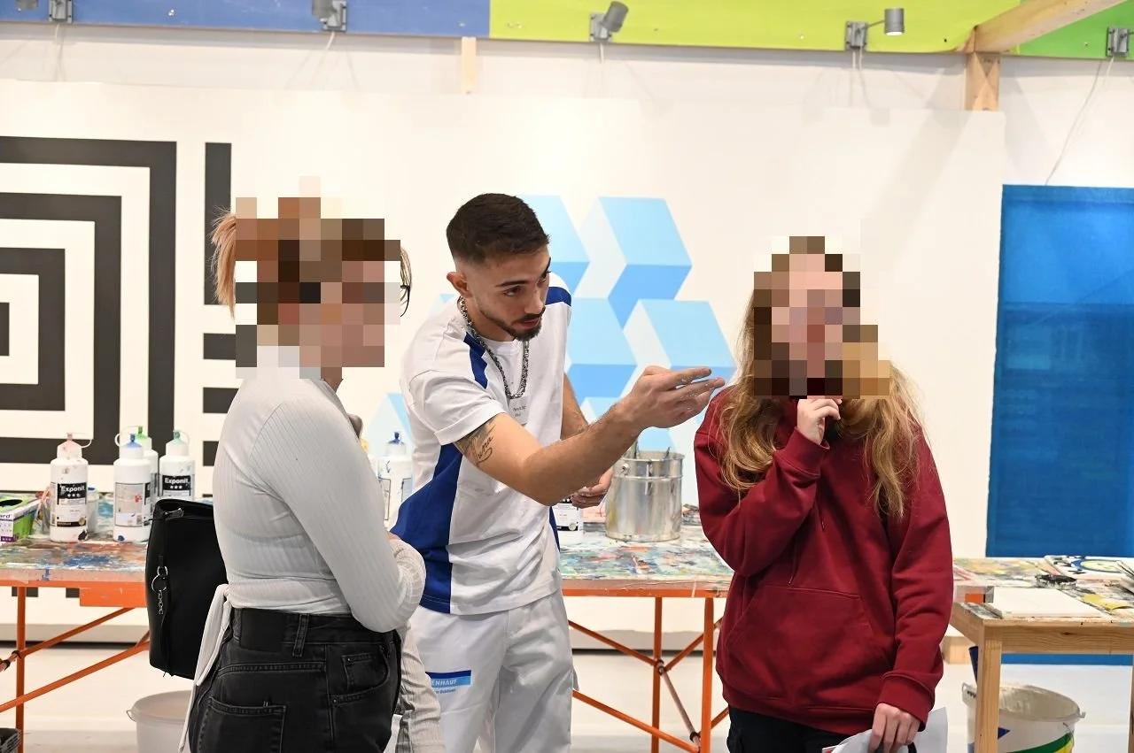 SMG_2340_censored.jpg