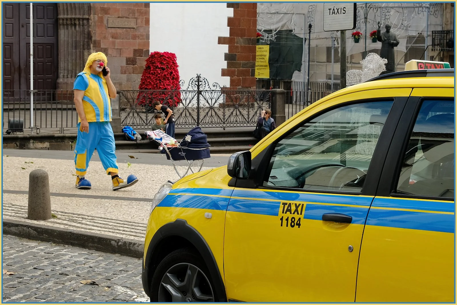 Simon Pugsley_Taxi Please.jpg