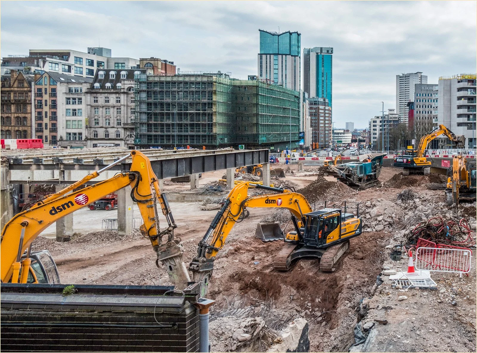 16_Building, or destroying__Peter Toolan.jpg