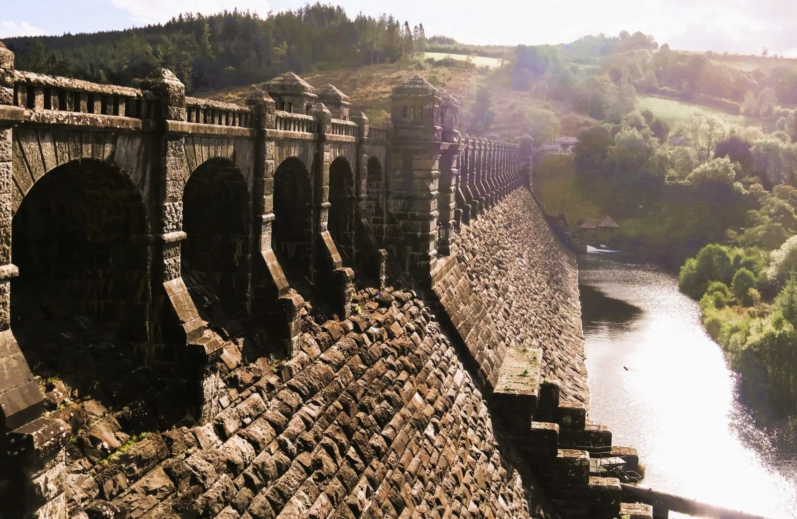 Early-Morning-Mist-Off-The-Dam_Ronald-Wood.JPG