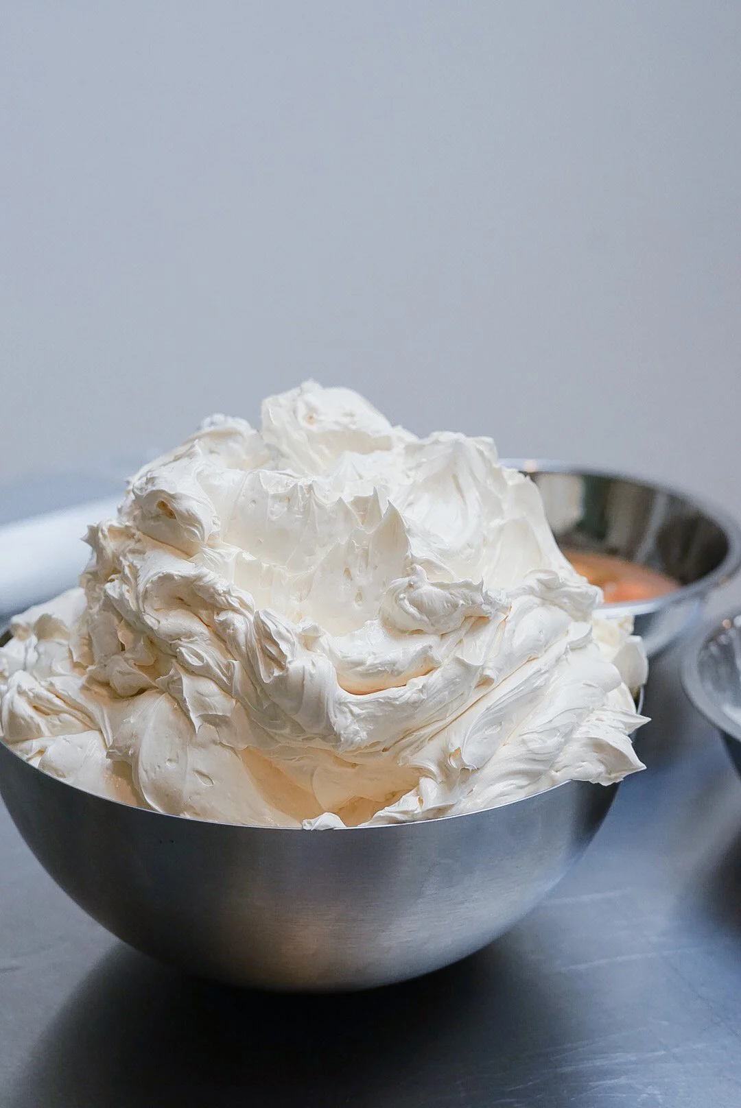 How to Calculate How Much Buttercream You Need for Any Cake