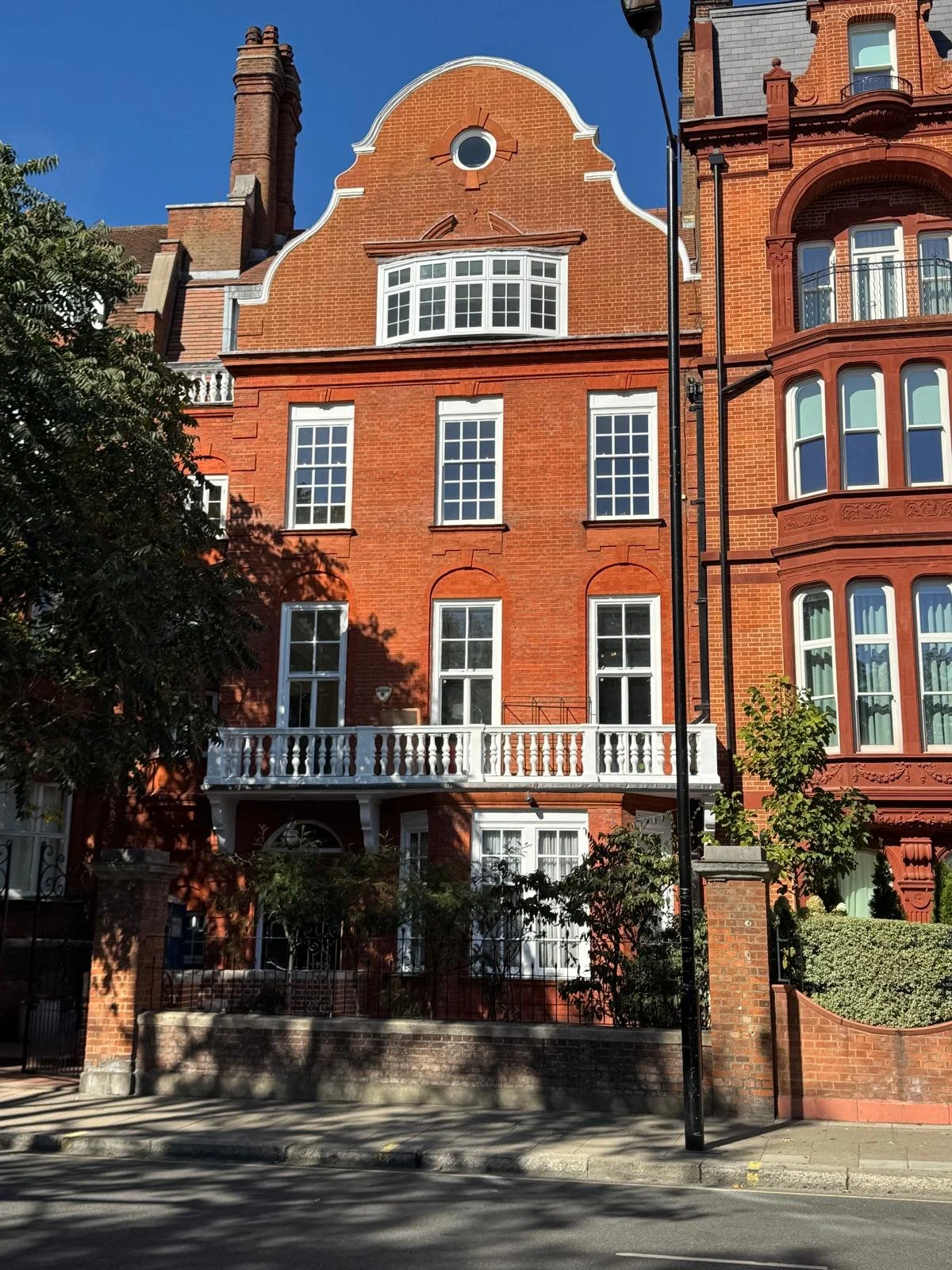 External Refurbishment, Palace Court, W2