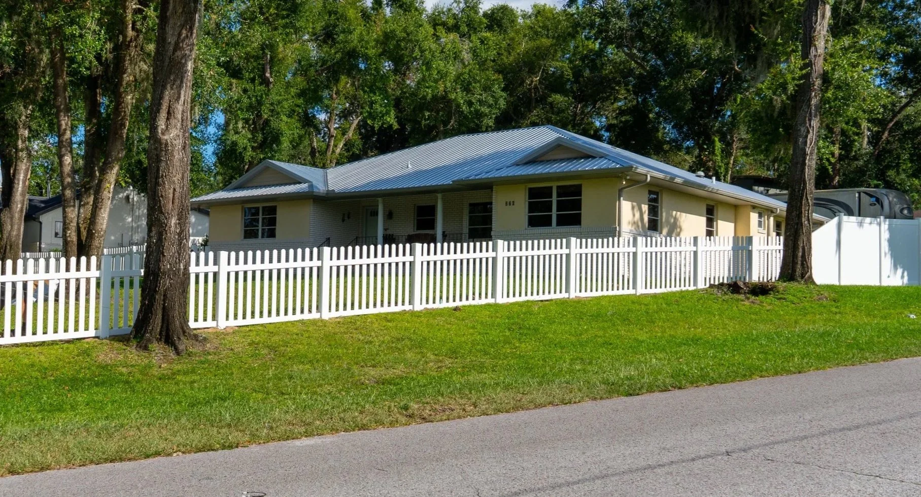 Vinyl Fence