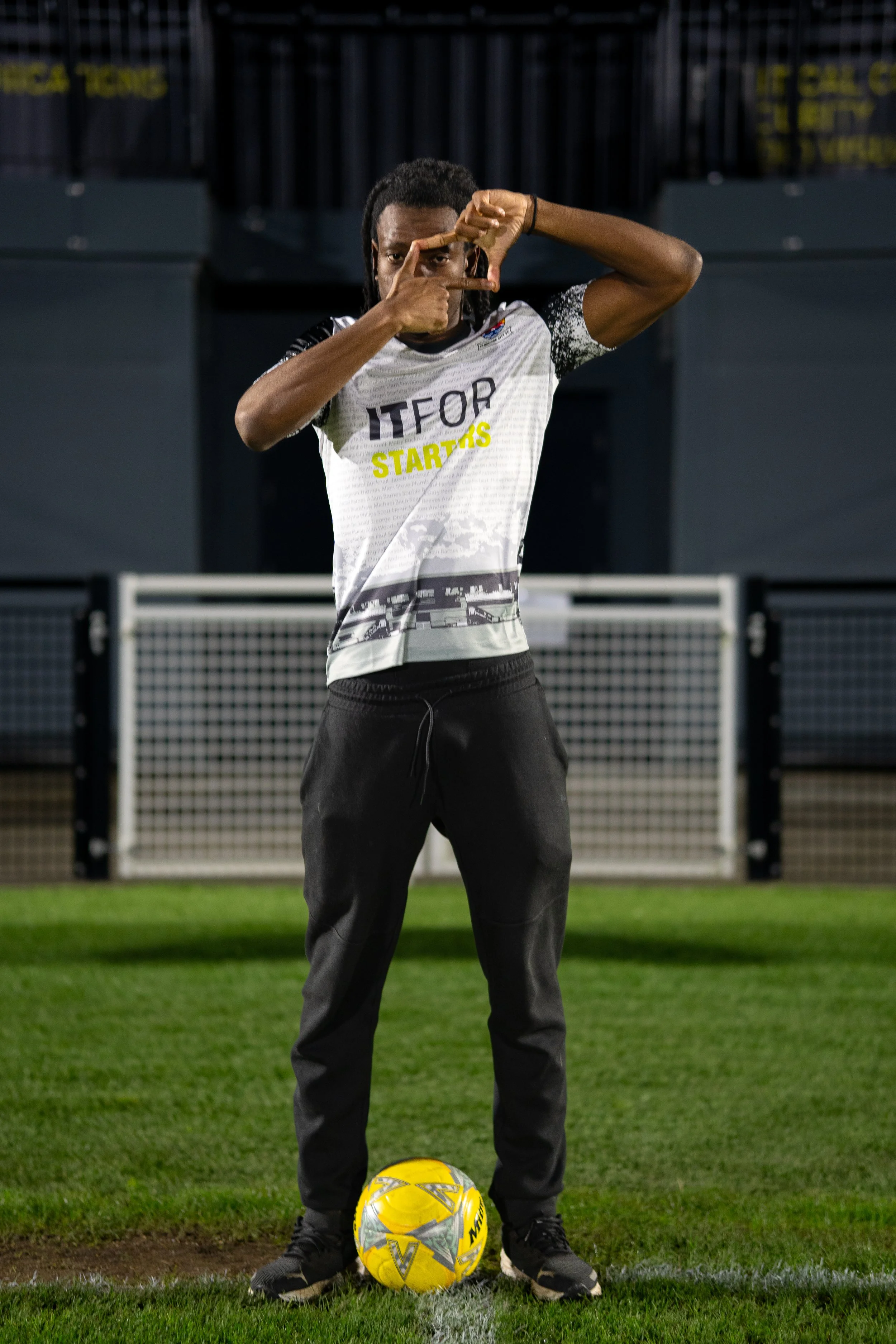 Shaun Mavididi-6.jpg