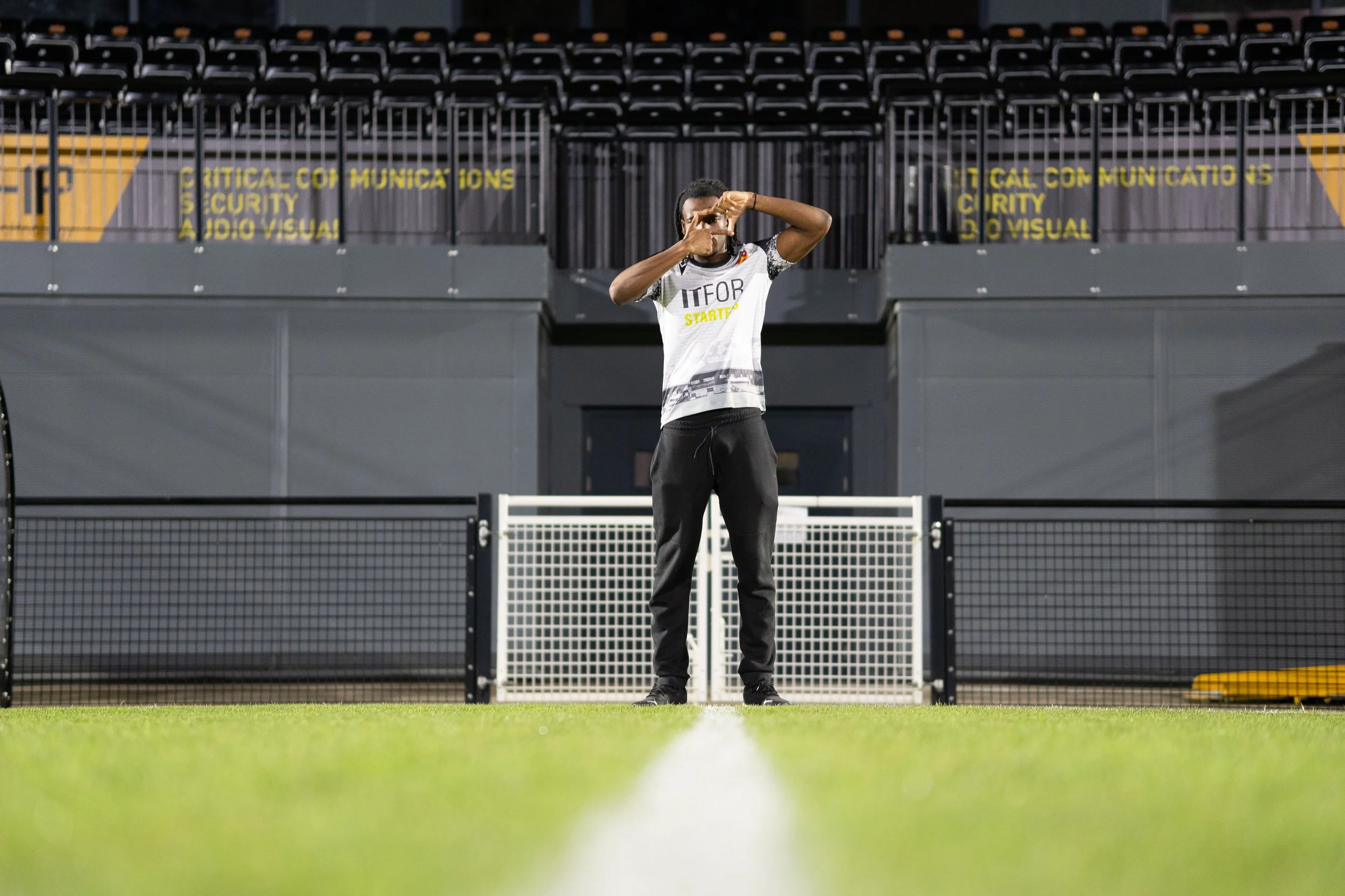 Shaun Mavididi-1.jpg