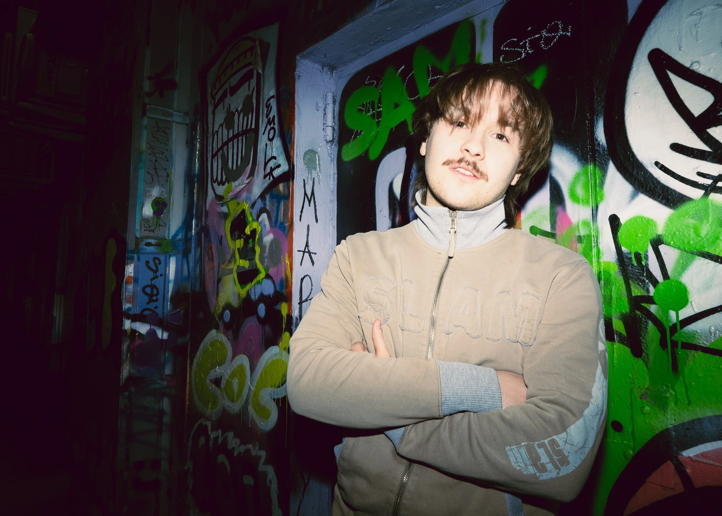 Georg Gustav, Vienna, Live, Music, Concert Photography, Grain, Light