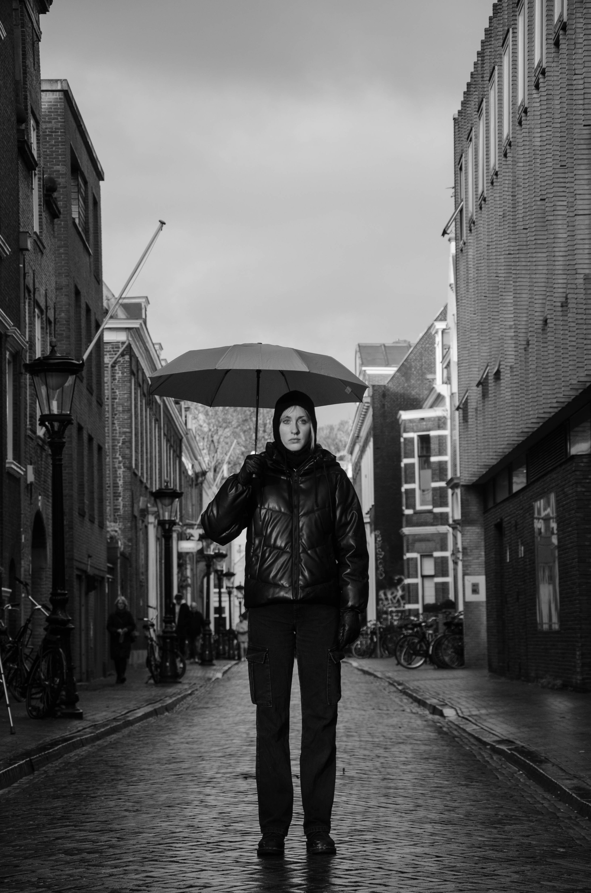 Streetphotography, The Netherlands, Photography, Black and White, Umbrella
