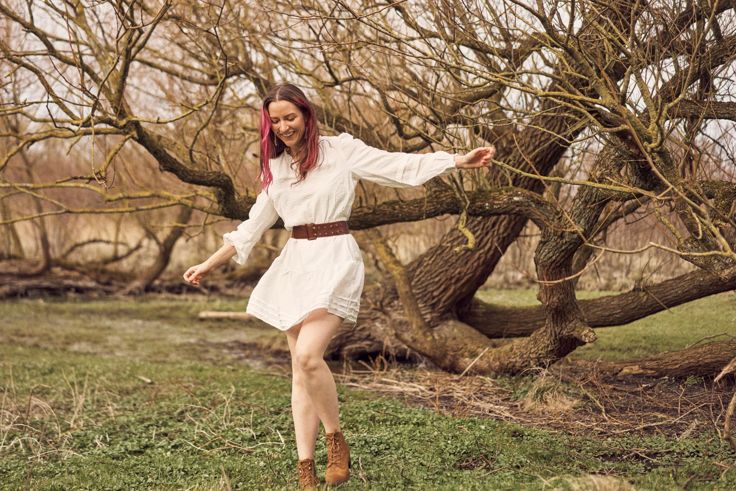 Portraits_IsabelSchwartzbachCover__DSC4661.jpg
