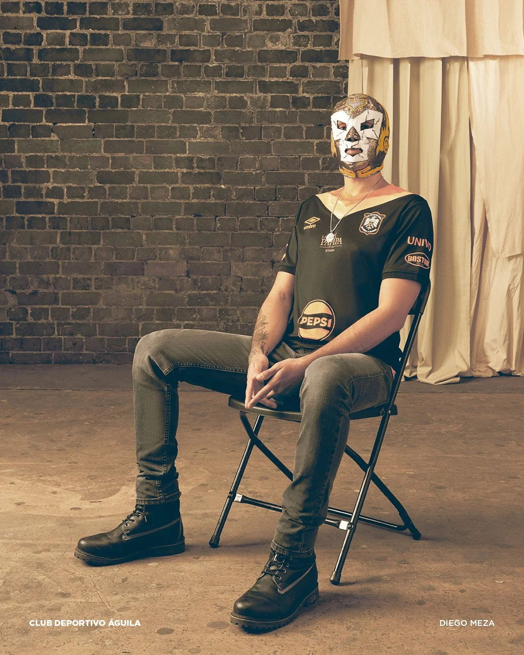 Carousel Post Fans1.jpg