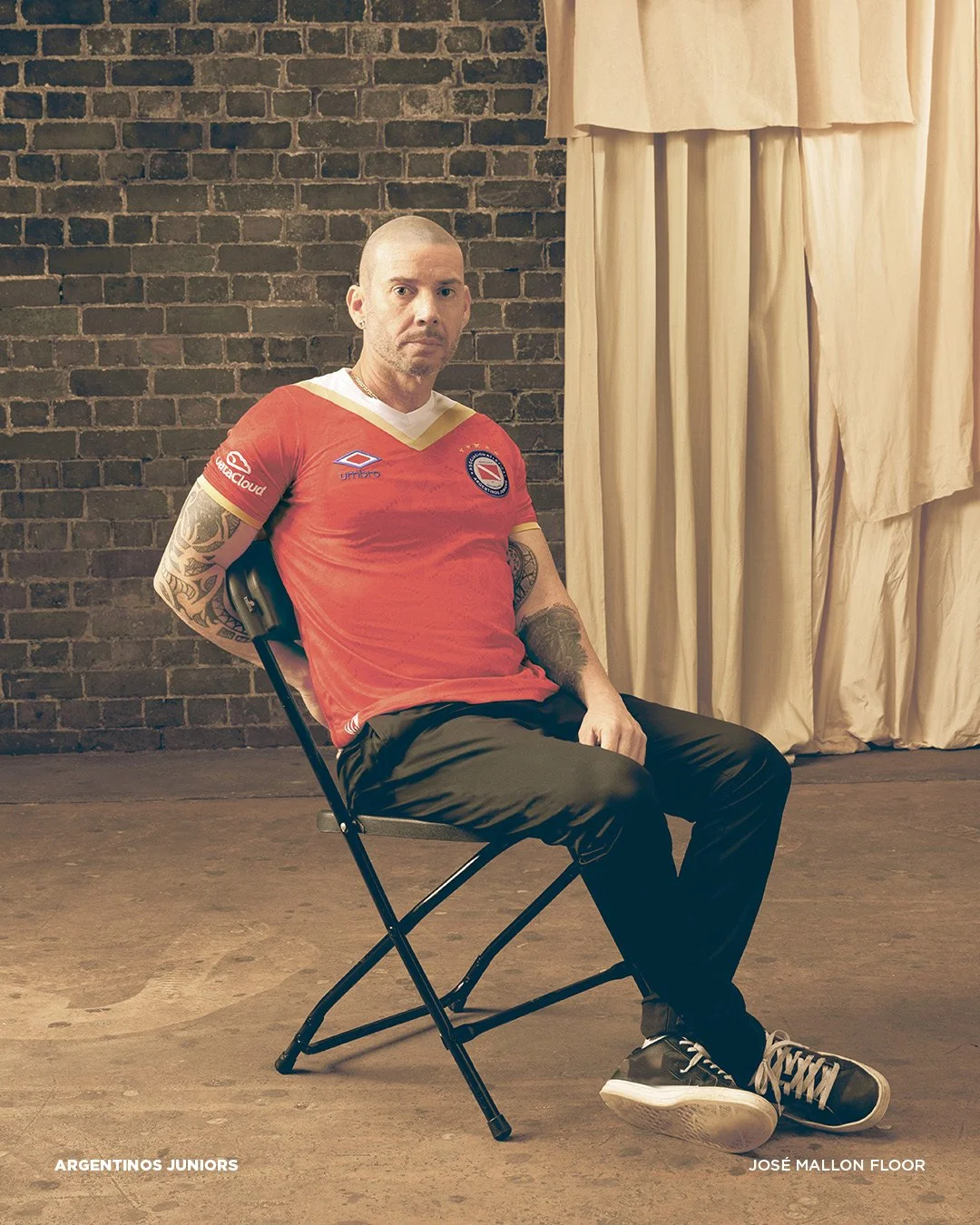 Carousel Post Fans16.jpg