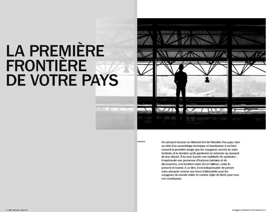 Avion de ligne en noir et blanc sur piste, symbolisant l’expertise aéroportuaire, la précision logistique et la valorisation d’infrastructures complexes – Fulgurance, brochure et appels d’offres internationaux.