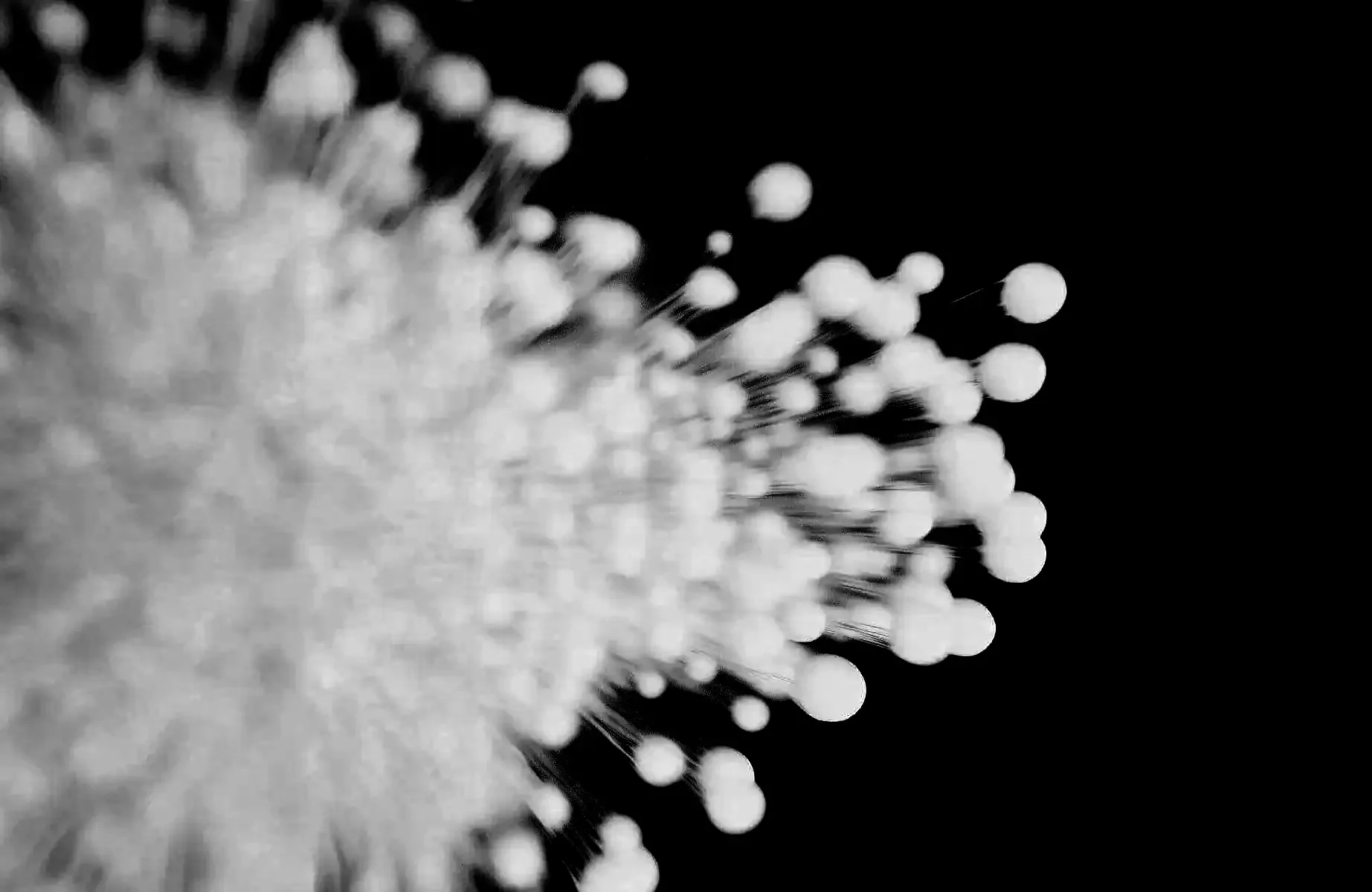 Illustration abstraite en noir et blanc évoquant la clarification d’une situation de communication complexe