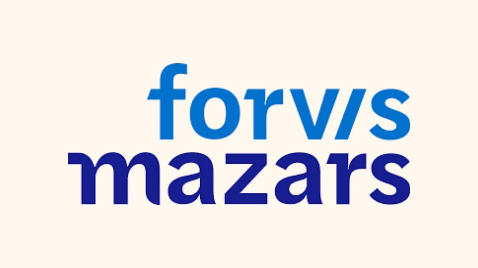 Logo avec le texte 'forvs mazars' en bleu sur fond blanc