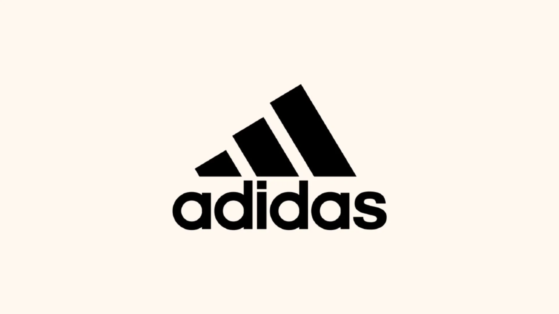 Logo noir d'Adidas avec trois bandes diagonales au-dessus du nom 'adidas' sur un fond clair.