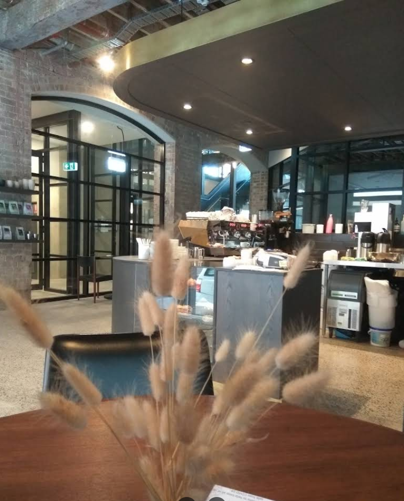 the-drink-journal-old-gold-cafe-industrial-interior-coffee-bar-chippendale.png