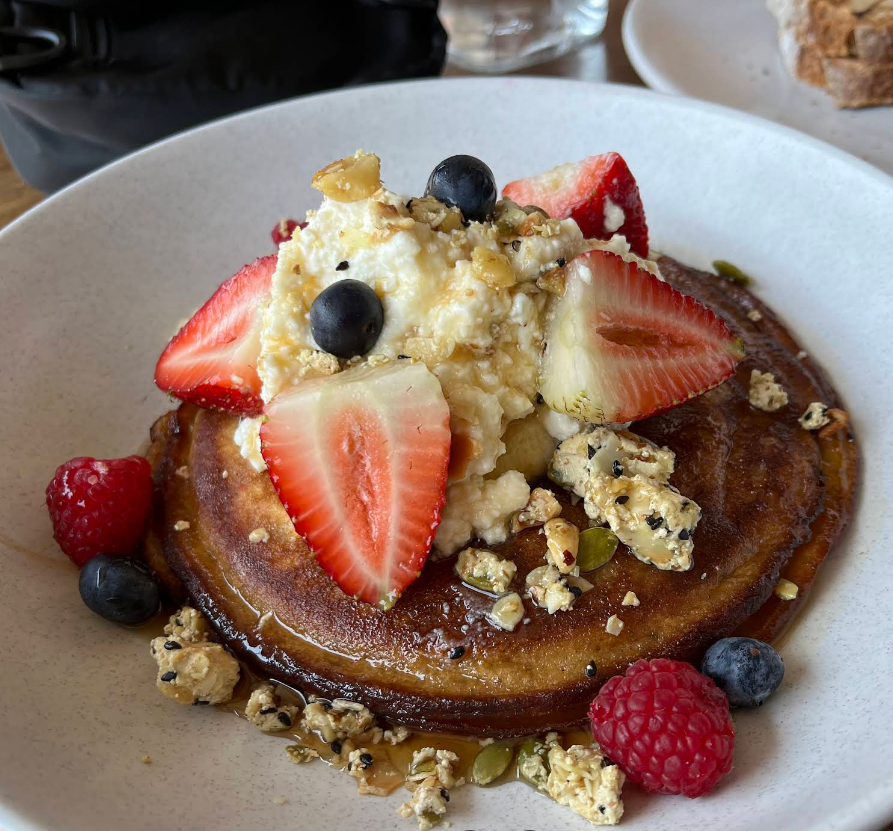 the-drink-journal-shuk-bondi-ricotta-pancakes.png