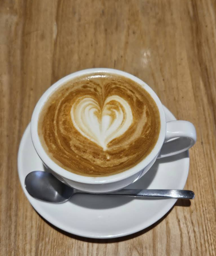 The-Drink-Journal-sarnies-sukhumvit-cappuccino-latte-art.png