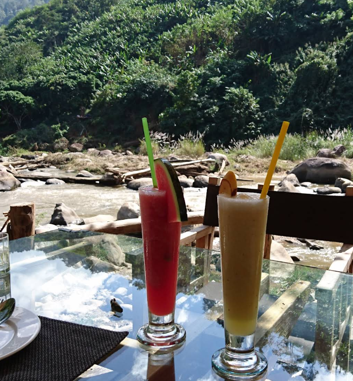 The-Drink-Journal-stay-wild-cafe-riverside-fruit-smoothies.png