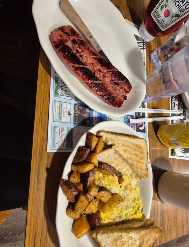 front-street-coffeehouse-salem-breakfast-plate-eggs-toast-potatoes.png