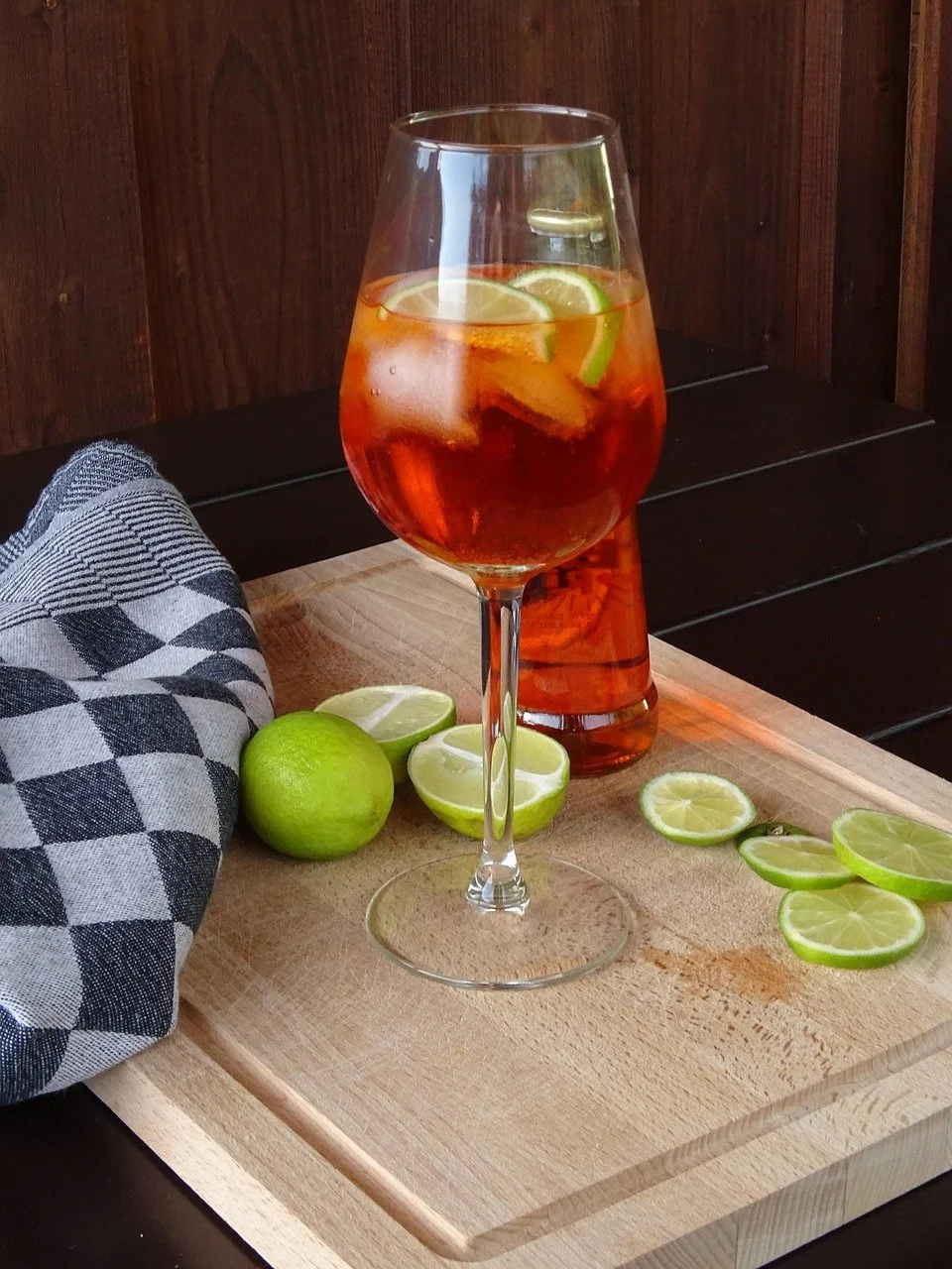 Cocktail Archive: Spritz Veneziano (Italy)