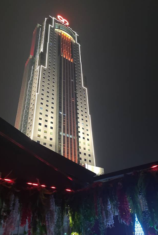 Canopy-Lounge-Rooftop-Malaysia-bar-the-drink-journal-4.png