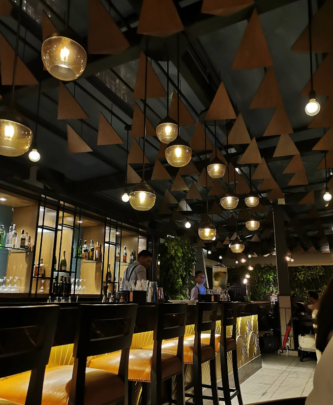 Man Tao Rooftop Bar — Quiet Nights, City Views, and a Different Kind of KL Rooftop