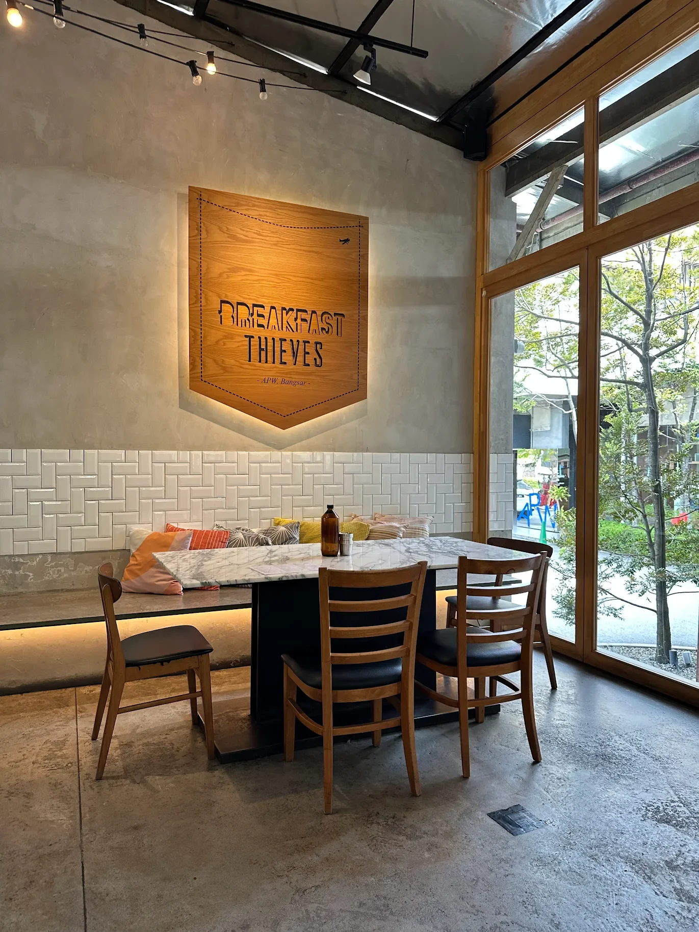 Breakfast Thieves Bangsar, Where Melbourne Brunch Energy Meets Kuala Lumpur Creativity