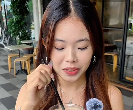 Heap Seng Leong’s Kopi Leaves Geowin Conflicted