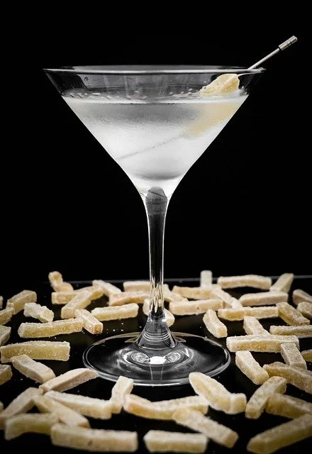 Cocktail Archive: Gibson (United States)