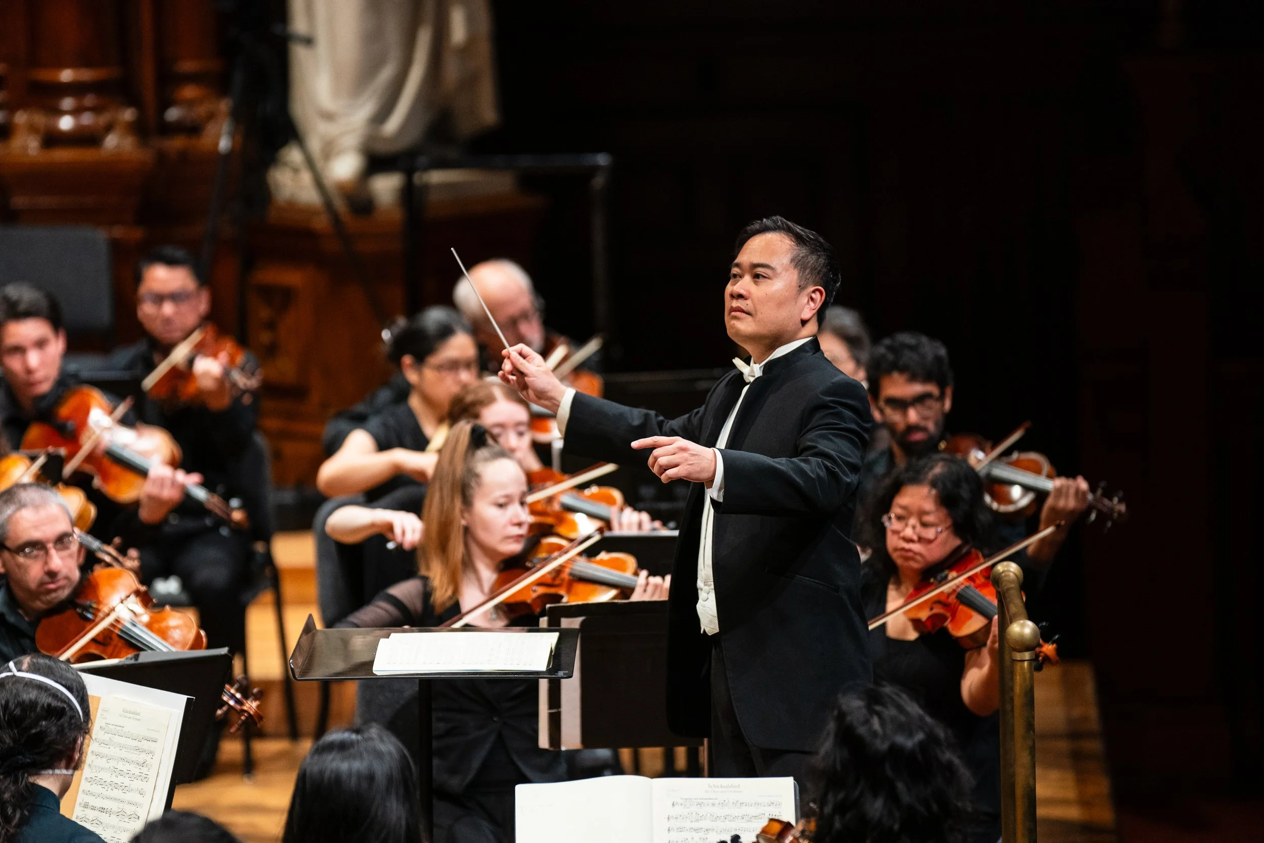"nuance of ... earthy power" — Boston Classical Review