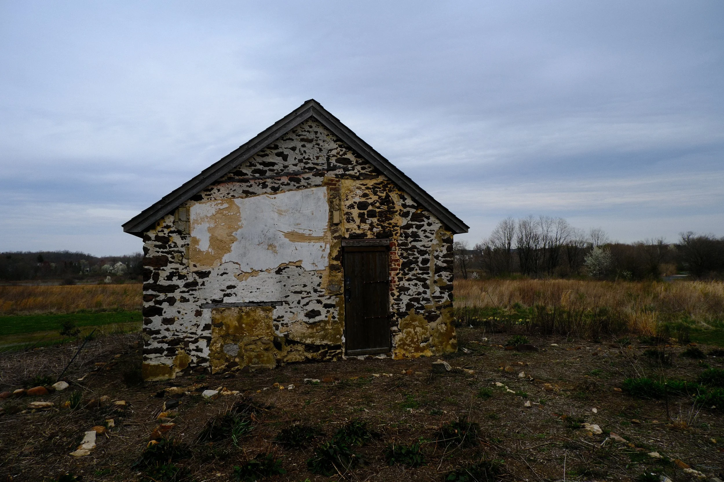 TBA COLOR BARN.JPG