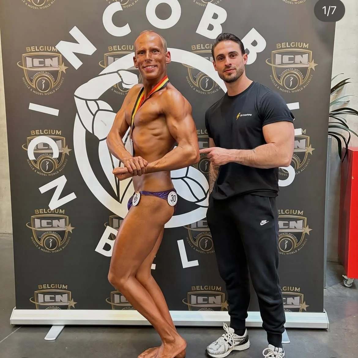 Bij CHARGE kan je ook gespecialiseerde Bodybuilding coaching volgen. Leer doelgericht trainen voor spiermassa en esthetiek.