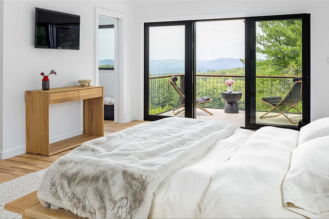 BH_A_Interior_Bed_2.png